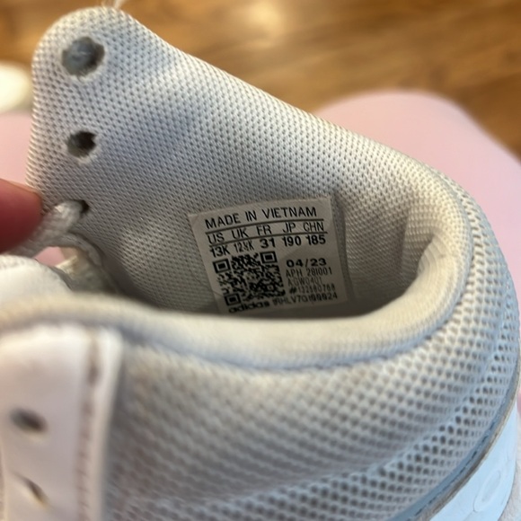 Adidas high tops, size 13K - Picture 7 of 7